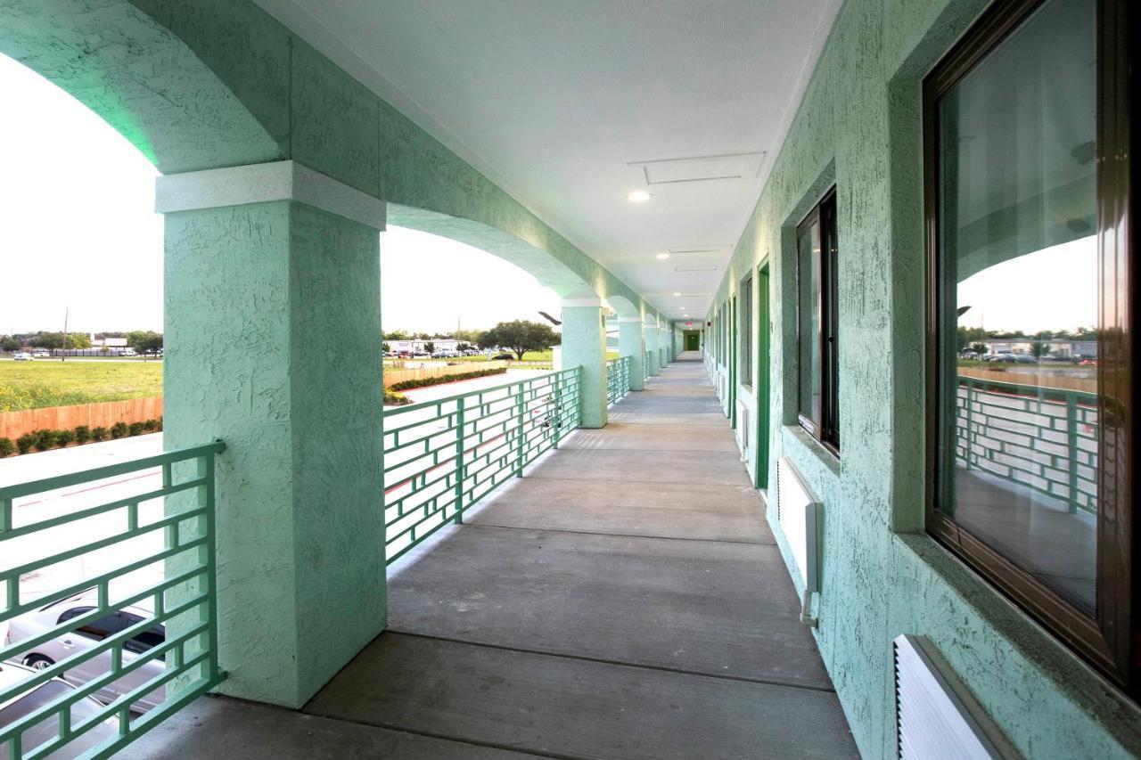 Hotel Bel Air Four Corners Экстерьер фото